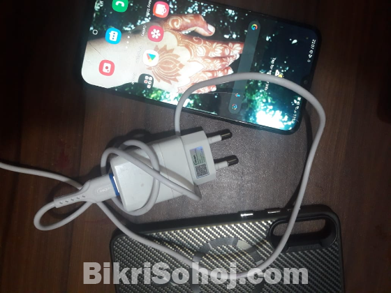 Samsung galaxy a30s (used)